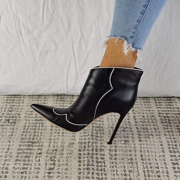 Gianvito Rossi Black with White Trim Leather  Ankle Boots Size 37EU - Picture 1 of 6